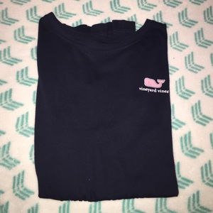 Vineyard Vines tshirt