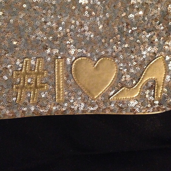 iPad/Tablet Case - Picture 3 of 3