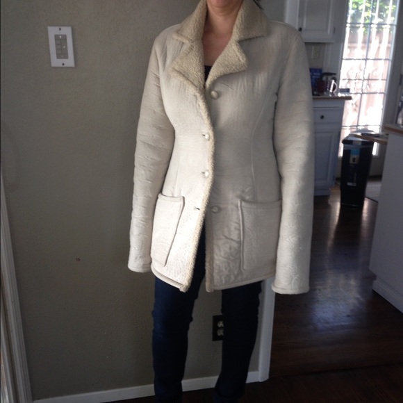 DKNY winter jacket beige