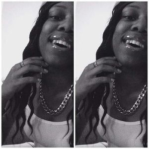 Meet your Posher, Jasmine