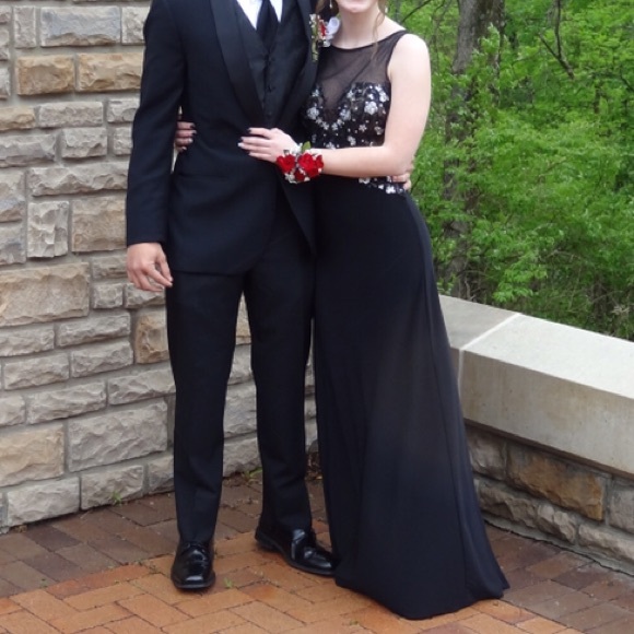 Beautiful black prom dress