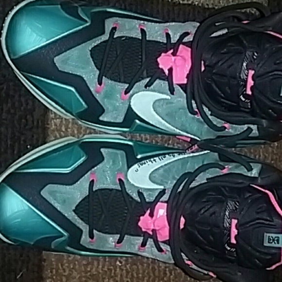 Lebron 11 South Beach - Picture 1 of 4