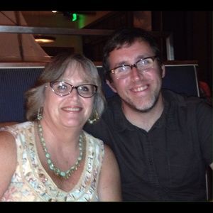 Meet your Posher, Bobbie