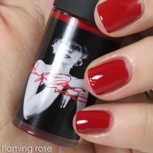 Marilyn Monroe MAC "Flaming Rose"