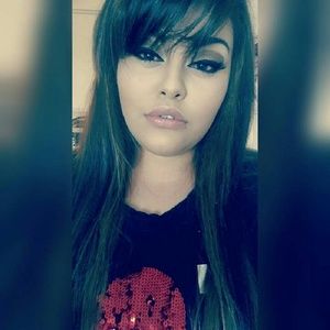 Meet your Posher, Korina