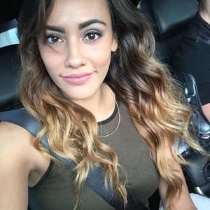 Meet your Posher, Ibolya