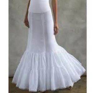 David's bridal fit and flare slip size 2 nwt