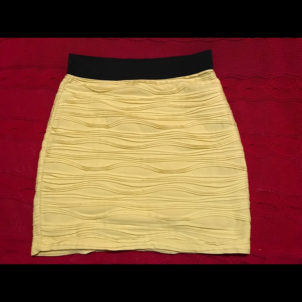 Yellow forever 21 skirt