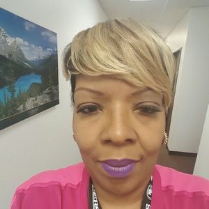 Meet your Posher, Rachelle