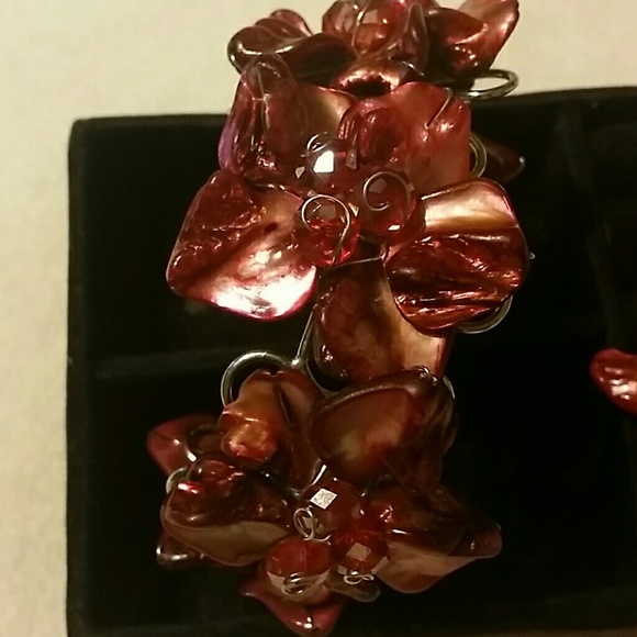 FASHION JEWELRY BRACELET AND RING SET - Picture 2 of 4