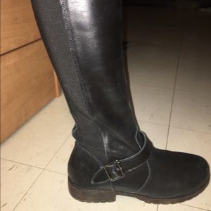 Kenneth Cole Full Zip Black boots