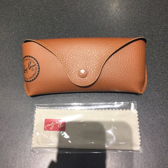 🌟SALE🌟Brown Ray-Ban Sunglass case large