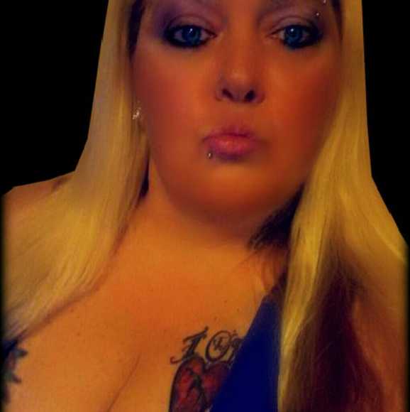 Meet your Posher, Debbie - Picture 4 of 4