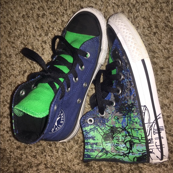 Boys Converse