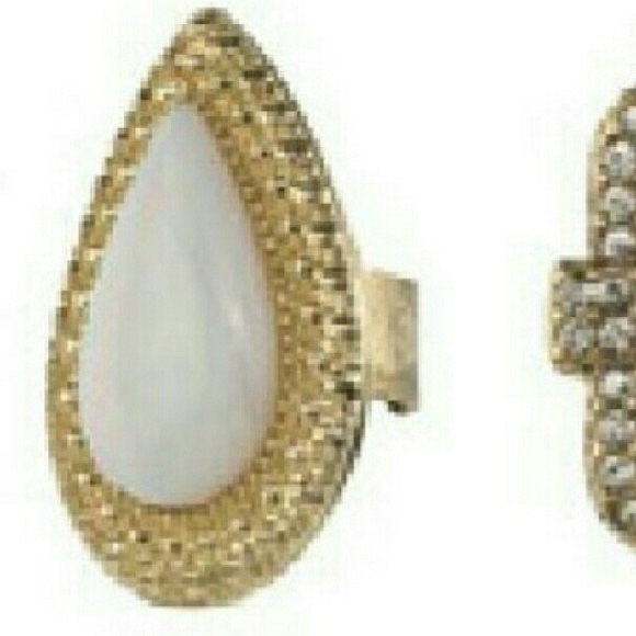 ISO, Bohemian Bardot ring