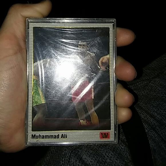 M o card