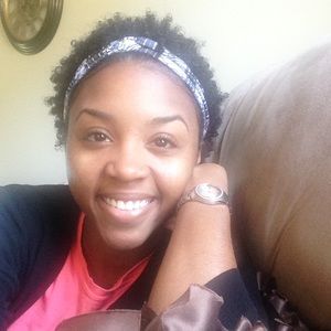 Meet your Posher, Lacey