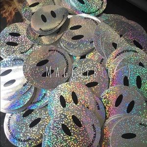 50 HOLOGRAPHIC SMILEYS