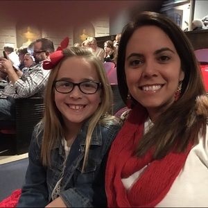 Meet your Posher, Catherine