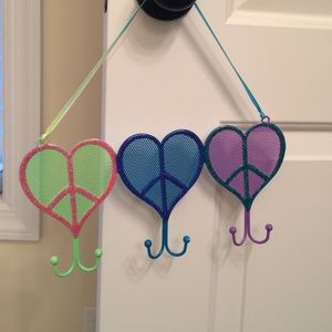 Peace sign Jewelry hanger