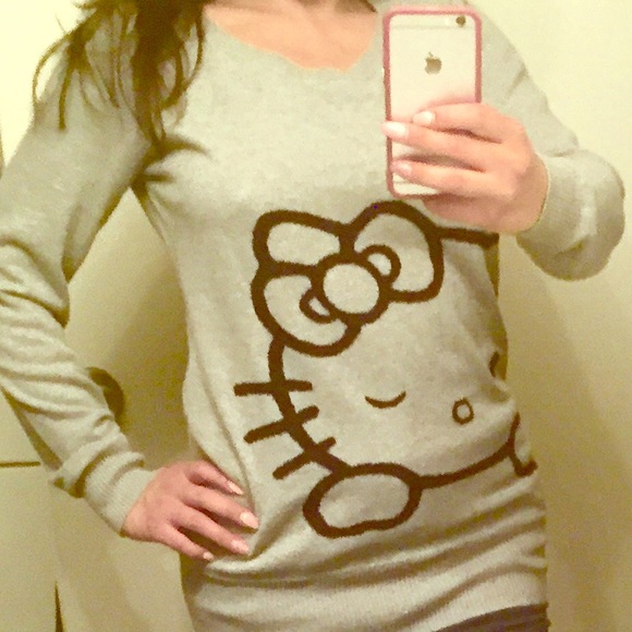 Hello kitty sweater
