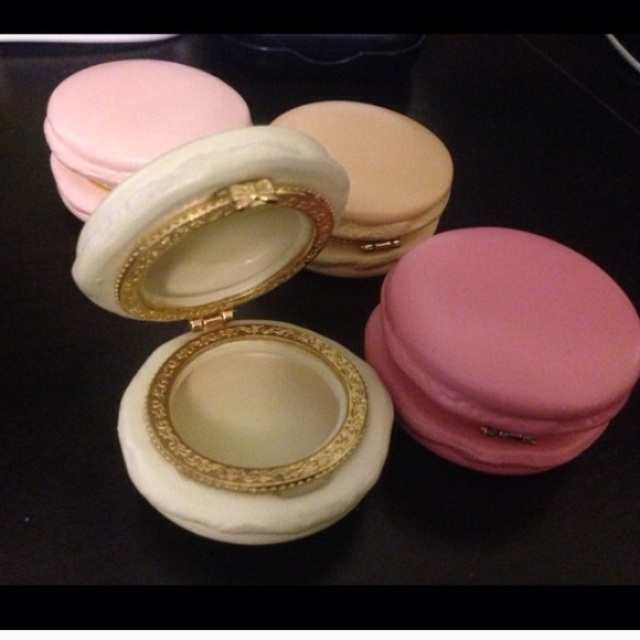 Reserved listing of 8