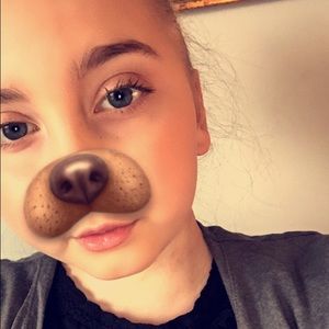 Meet your Posher, Maya