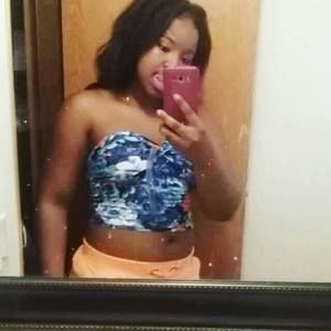 Meet your Posher, Edriene