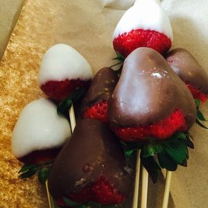 Meet your Posher, Frances