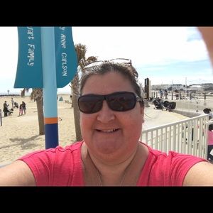 Meet your Posher, Alisa