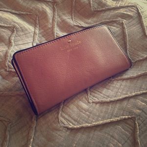 Blush wallet