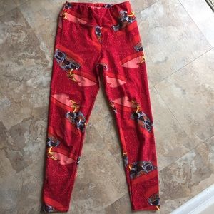 LuLaRoe OS Valentine's Day Leggings