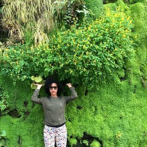 Meet your Posher, Simone