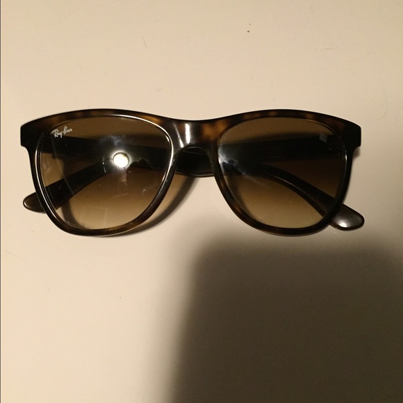 Ray ban sunglasses
