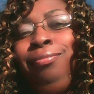 Meet your Posher, Aginah