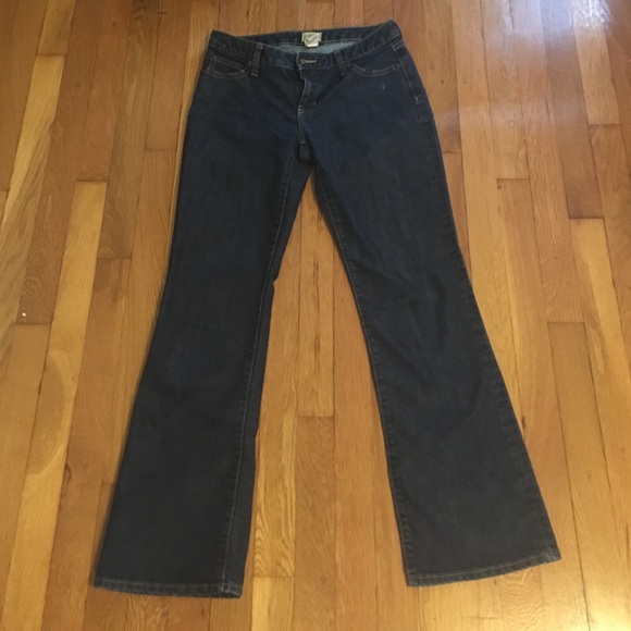 Gap curves flare blue jeans
