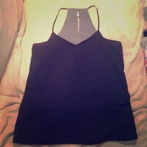 Reversible black and grey tank, perfect for summer