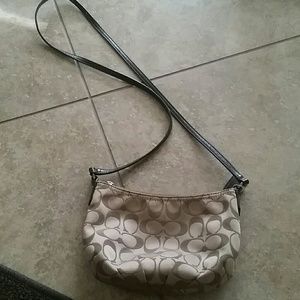 Authentic coach cross body bag