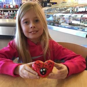 Meet your Posher, Lauren