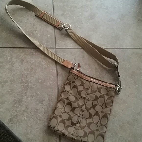 Coach cross body - Picture 2 of 2