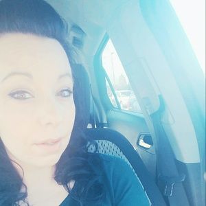Meet your Posher, Heidi