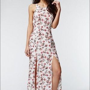 Kendall and Kylie dress