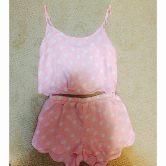 Matching top and bottoms. No trades! Lowest price! - Picture 4 of 4