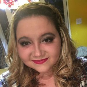 Meet your Posher, Becky