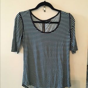 Ann Taylor zipper-back t-shirt.