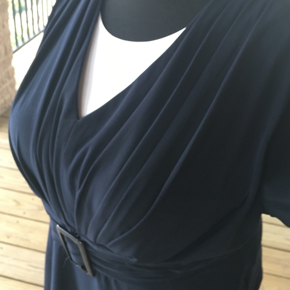 We are all here! I am on my way in a chic top! - Picture 1 of 4