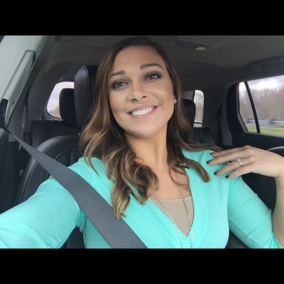 Meet your Posher, Brittney