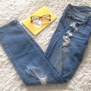 Distressed American Eagle Outfitters Skinny Jeans