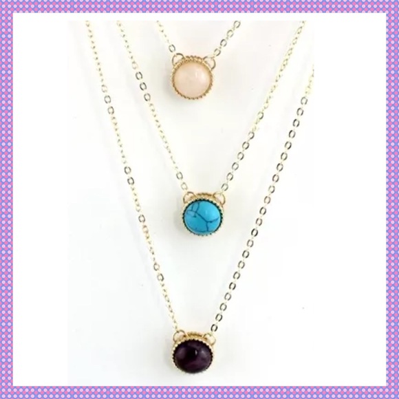 🍥BEAUTIFUL 3-Tier Stone Necklace🍥 - Picture 2 of 2