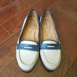 Naturalizer women shoes